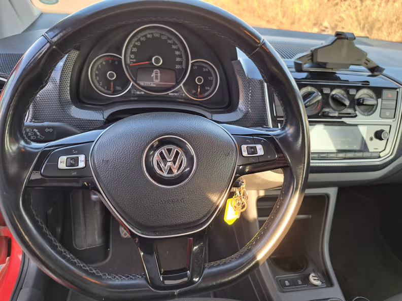 VW UP! - 16