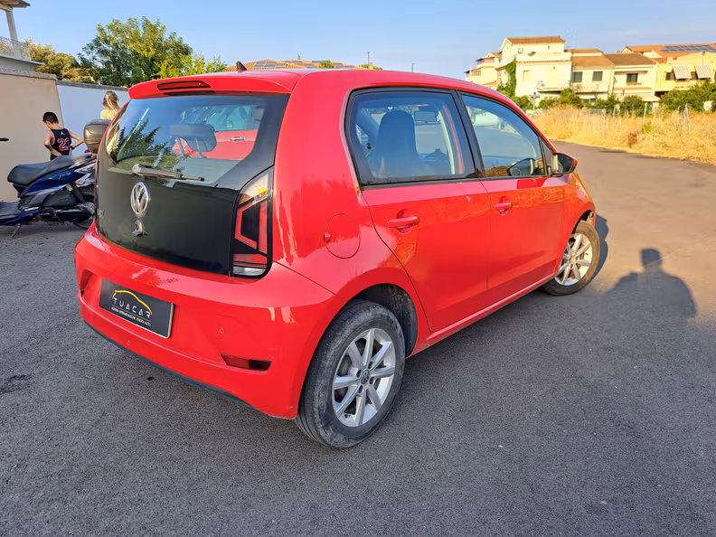 VW UP! - 5