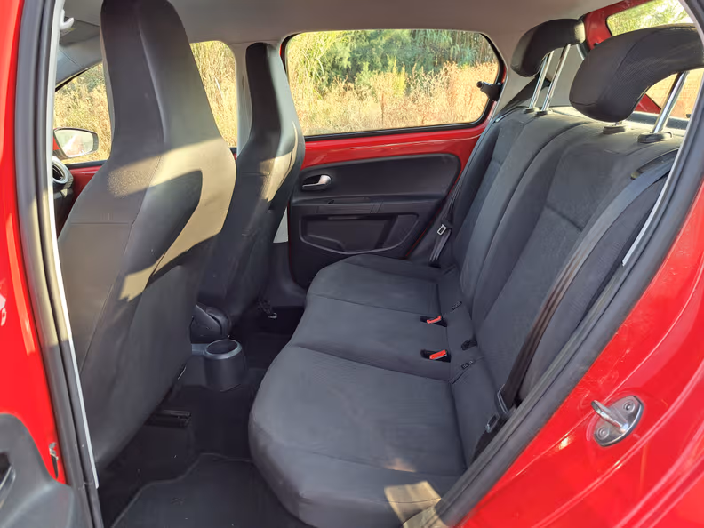 VW UP! - 24