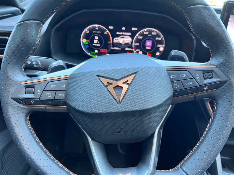 Cupra Formentor - 25
