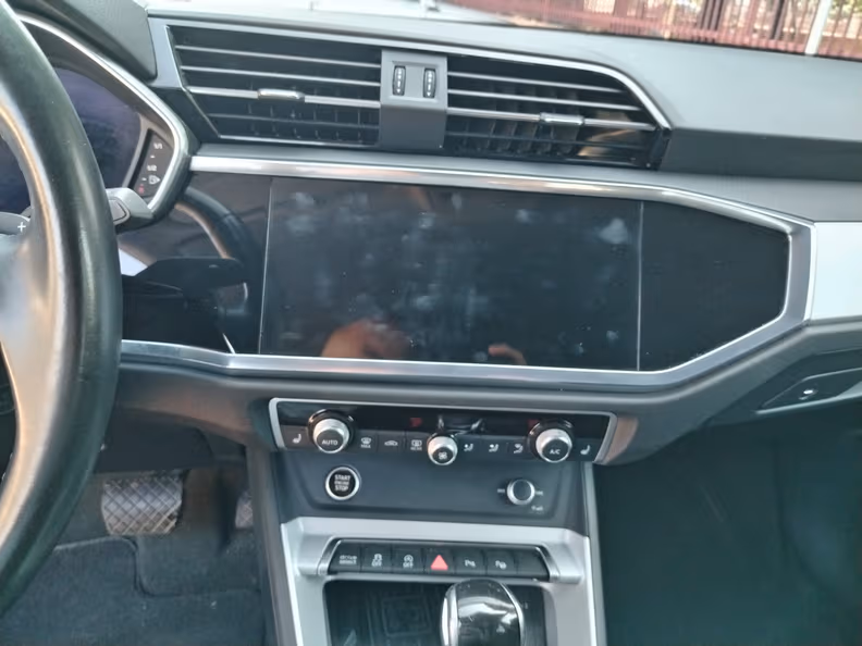 Audi Q3 - 24
