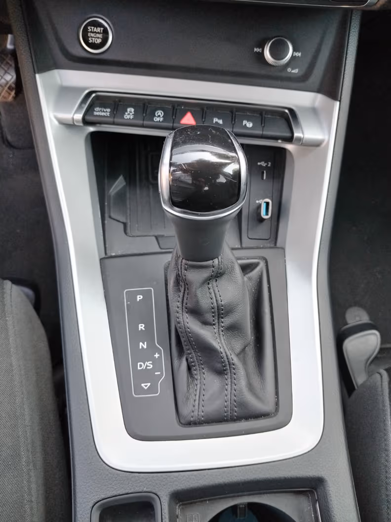 Audi Q3 - 23