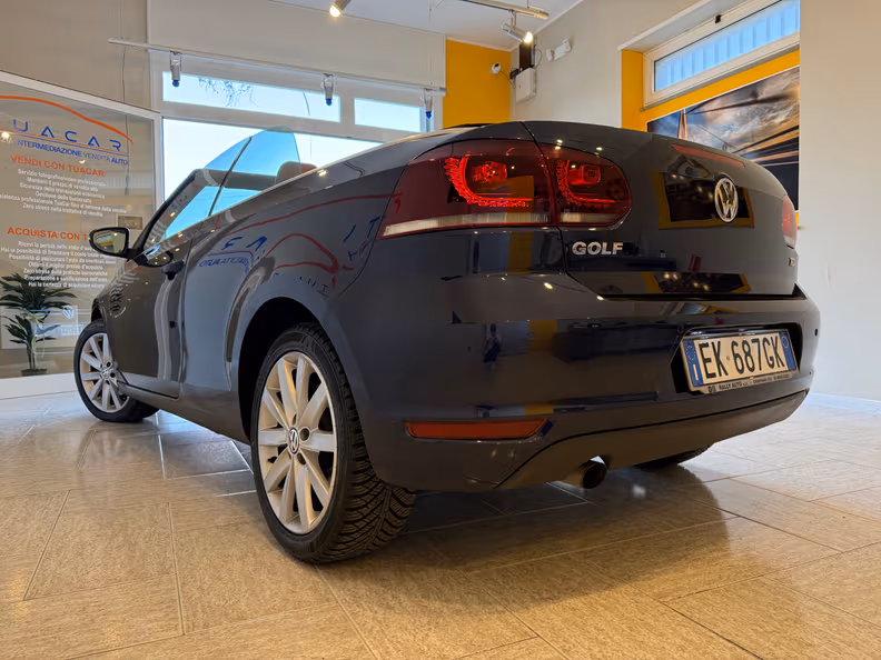 VW Golf - 6