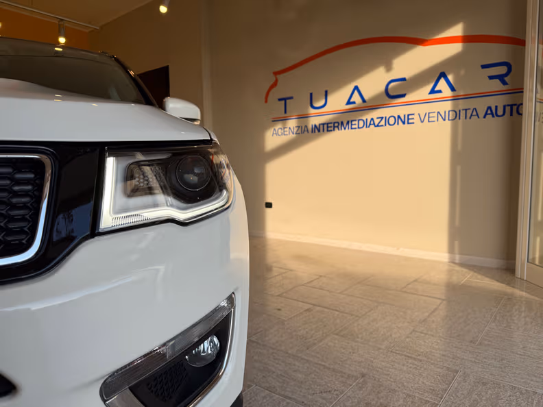 Jeep Compass - 11