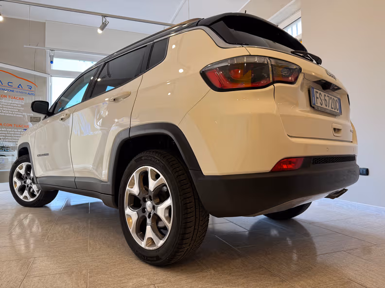 Jeep Compass - 8