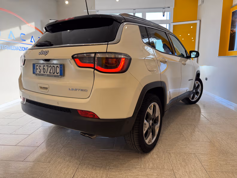 Jeep Compass - 5
