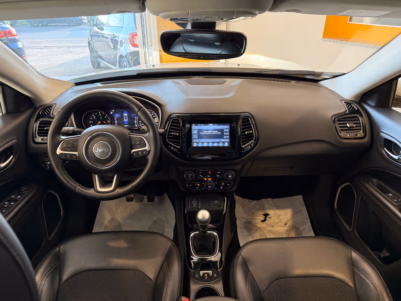 Jeep Compass - 13
