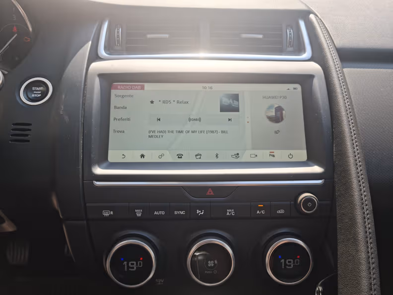 Jaguar E-Pace - 20