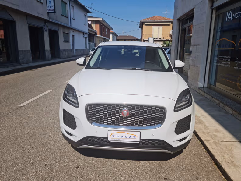 Jaguar E-Pace - 3