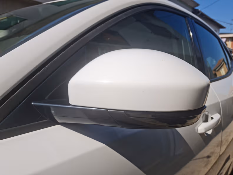 Jaguar E-Pace - 25