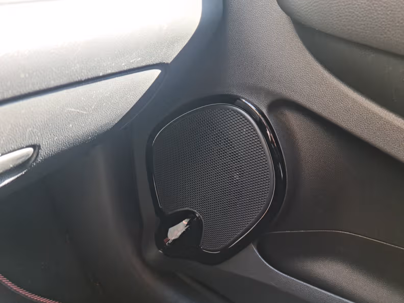 Renault Clio - 31