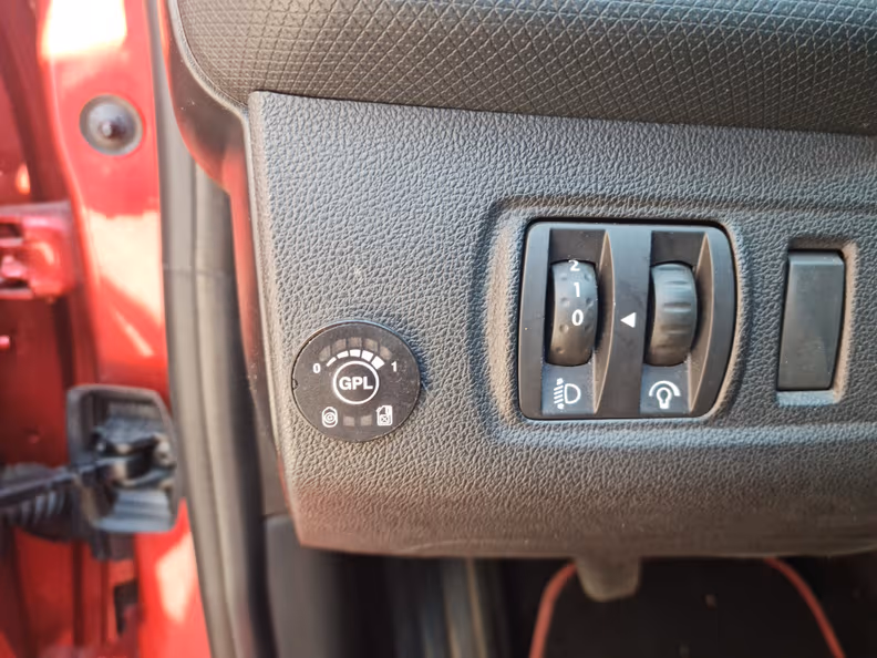 Renault Clio - 20