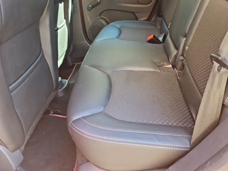 Renault Clio - 22