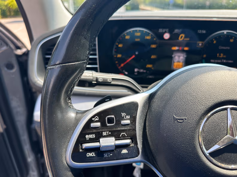 Mercedes-Benz GLE-Class - 13