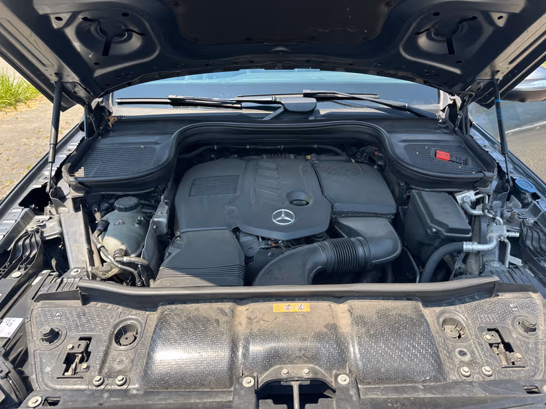 Mercedes-Benz GLE-Class - 24