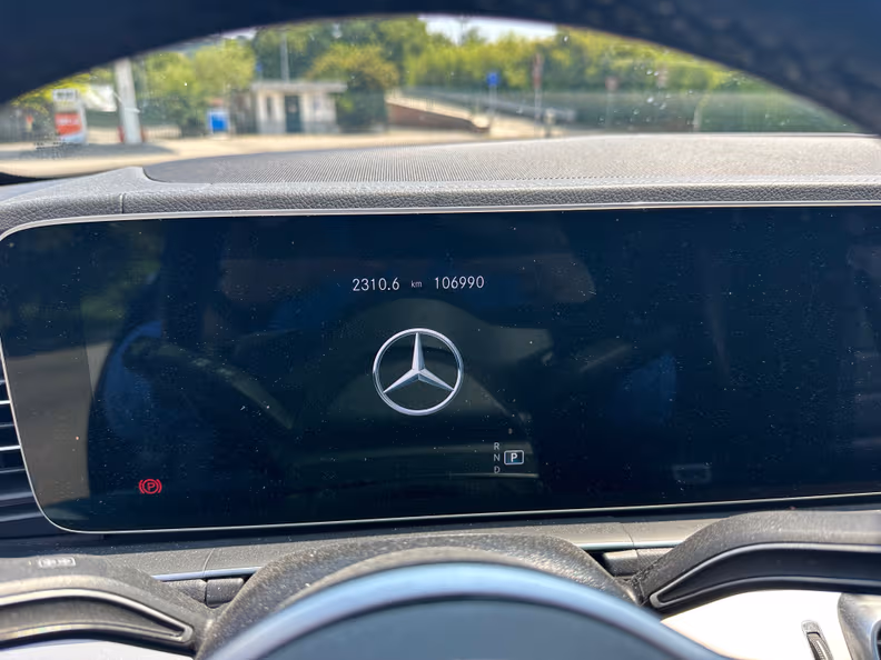 Mercedes-Benz GLE-Class - 11