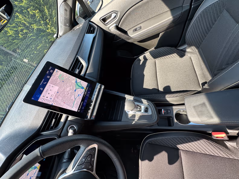 Renault Symbioz - 16