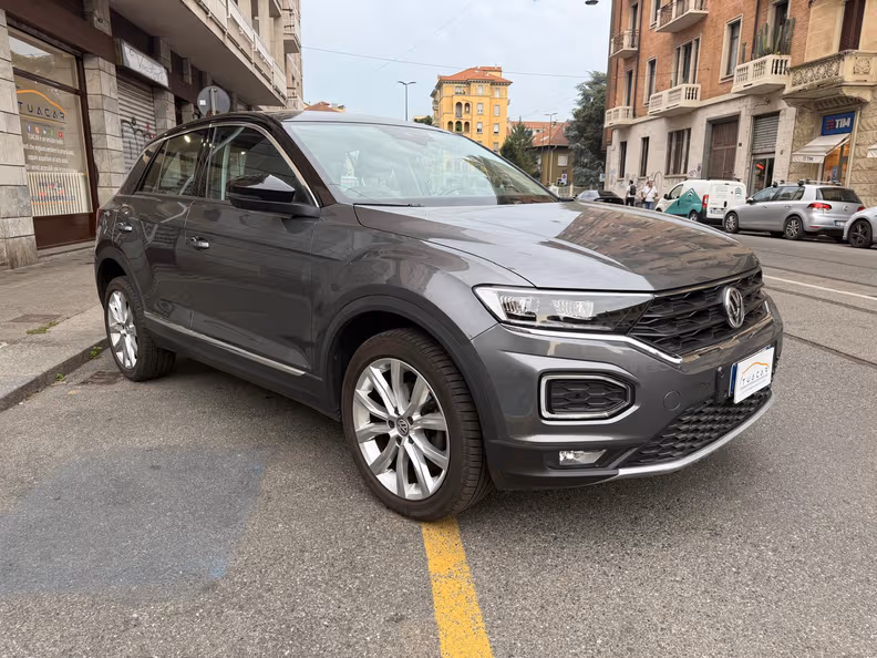 Volkswagen T-ROC - 8