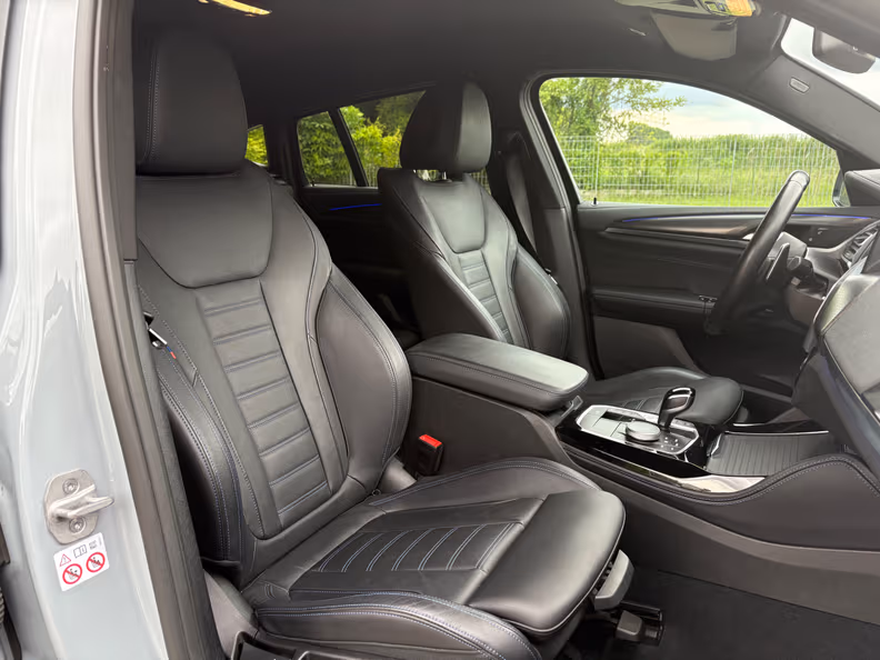 BMW X4 - 11