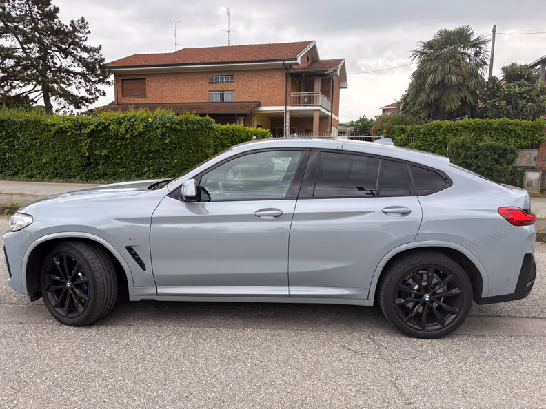 BMW X4 - 16