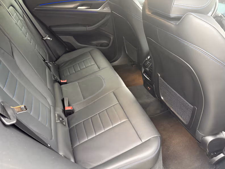 BMW X4 - 26