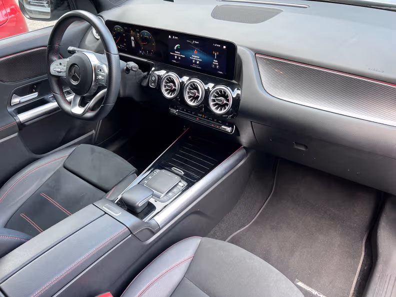 Mercedes-Benz GLA-Class - 10