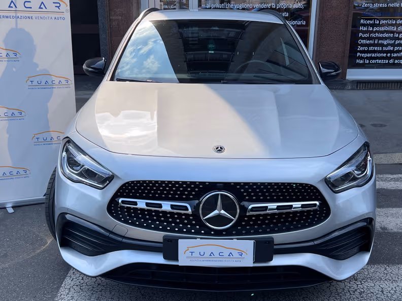 Mercedes-Benz GLA-Class - 2