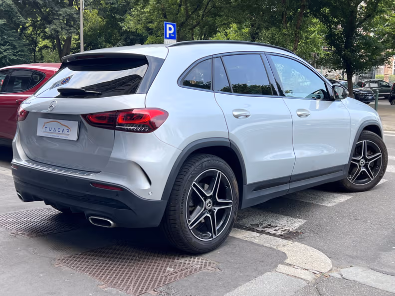 Mercedes-Benz GLA-Class - 4