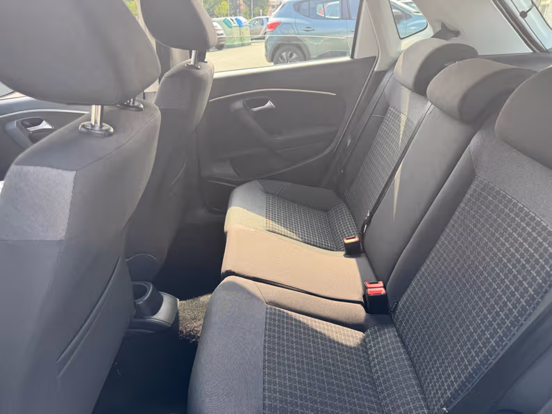 VW Polo - 13