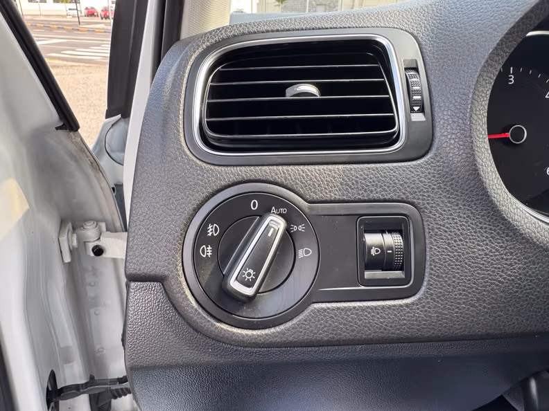 VW Polo - 24