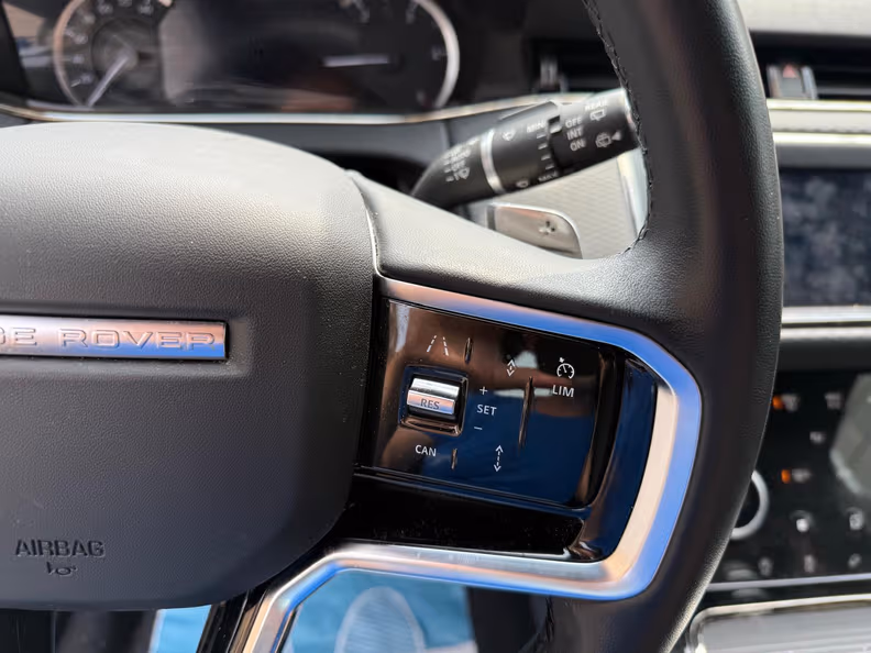 Land Rover Range Rover Evoque - 17