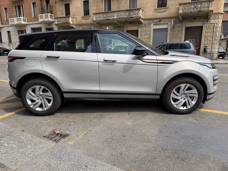 Land Rover Range Rover Evoque - 8