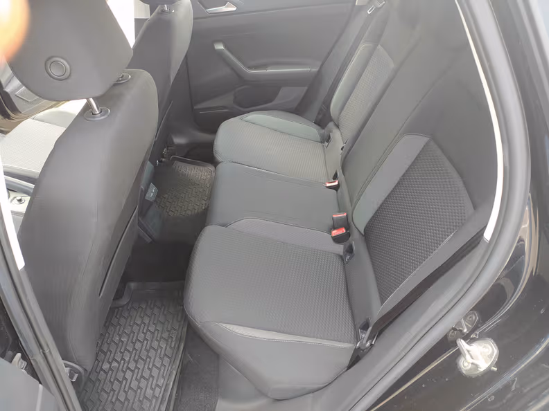 VW Polo - 41