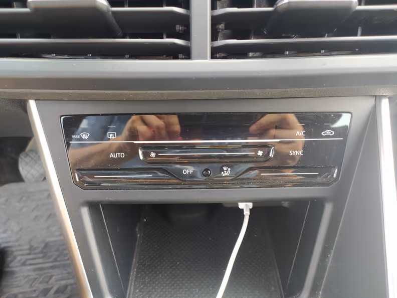 VW Polo - 52