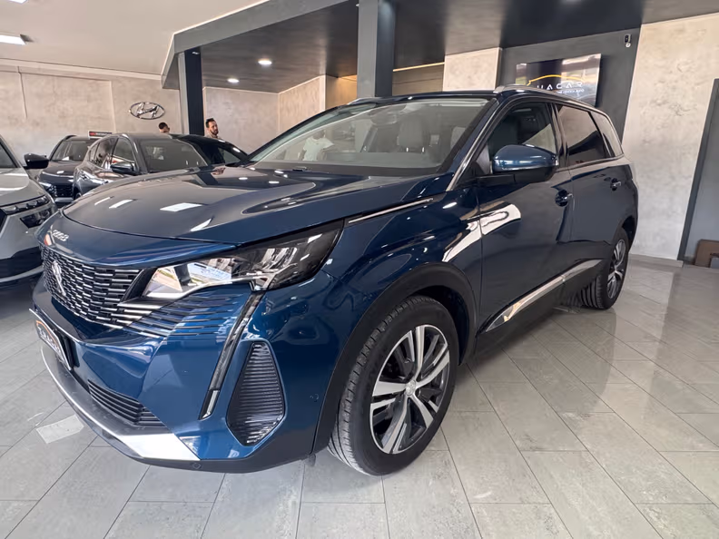 Peugeot 5008 - 1