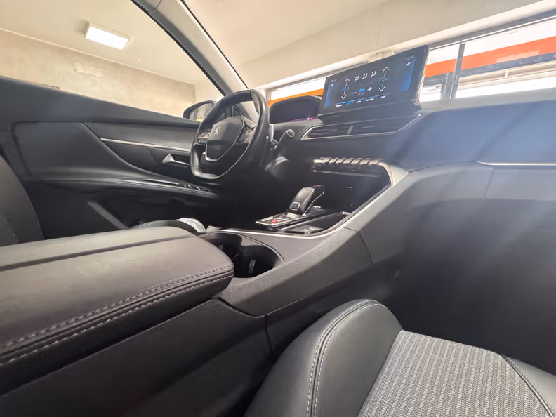 Peugeot 5008 - 16