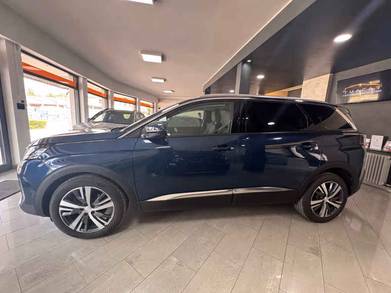 Peugeot 5008 - 2