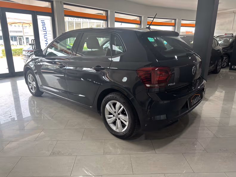 VW Polo - 3
