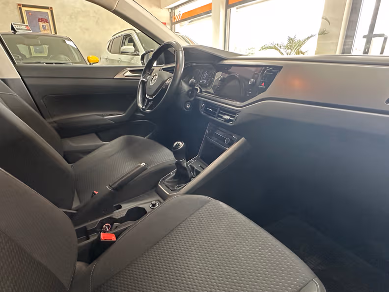 VW Polo - 13