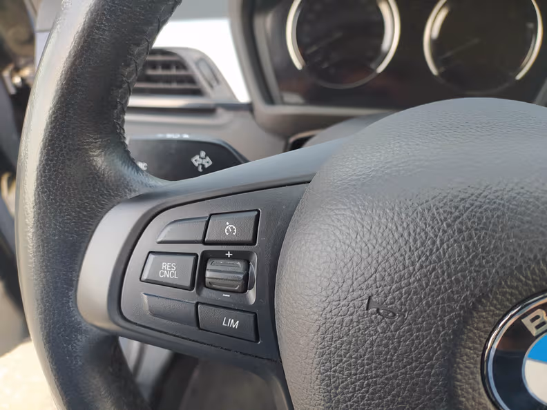 BMW X1 - 50