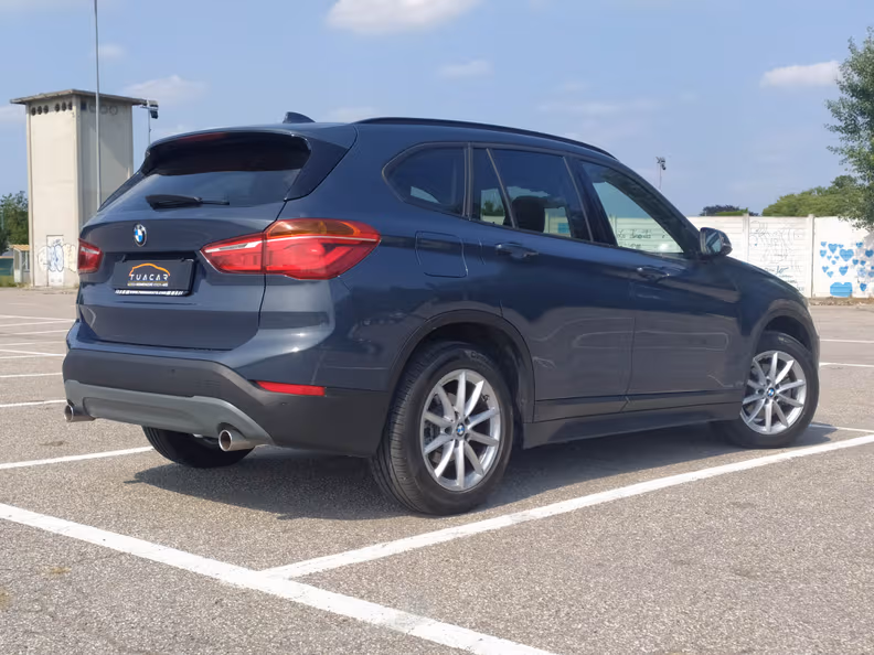 BMW X1 - 4