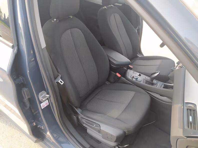 BMW X1 - 36