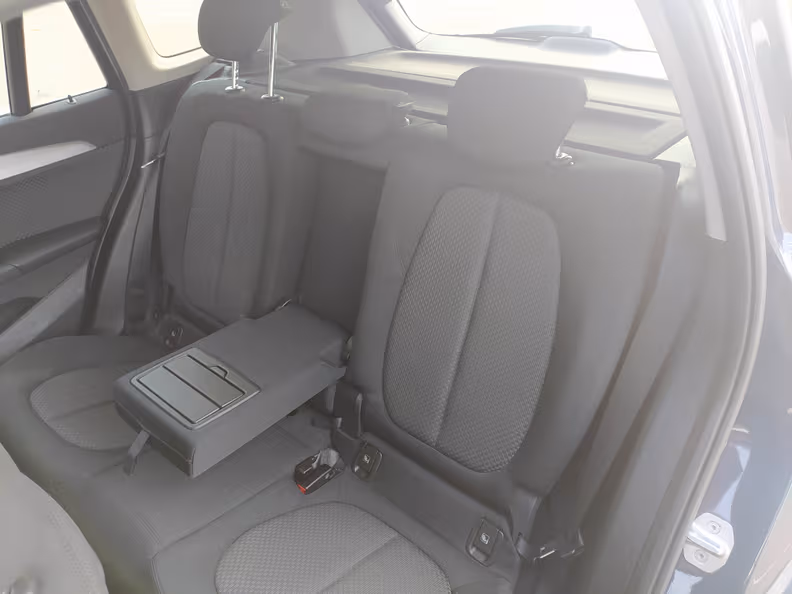 BMW X1 - 10