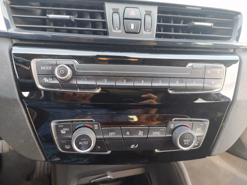 BMW X1 - 53