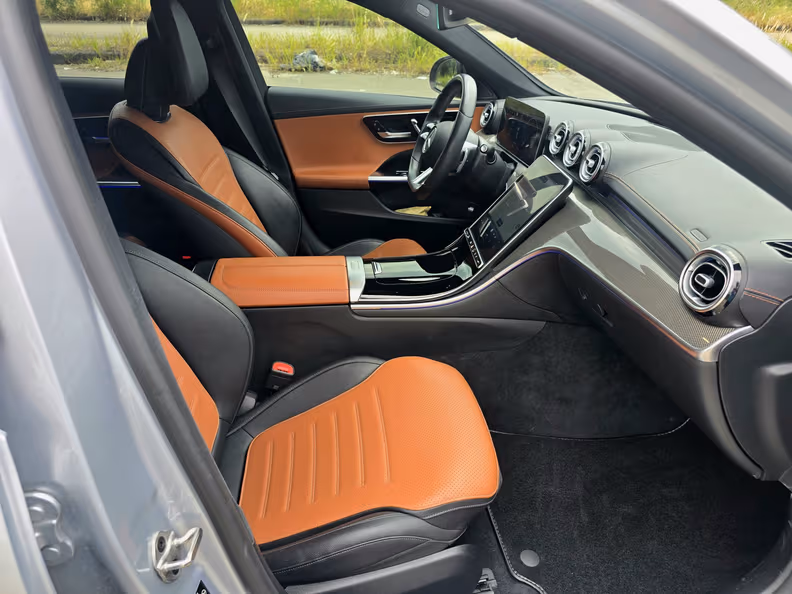 Mercedes-Benz C-Class - 60