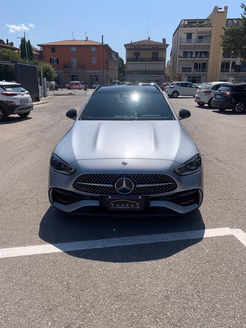 Mercedes-Benz C-Class - 4