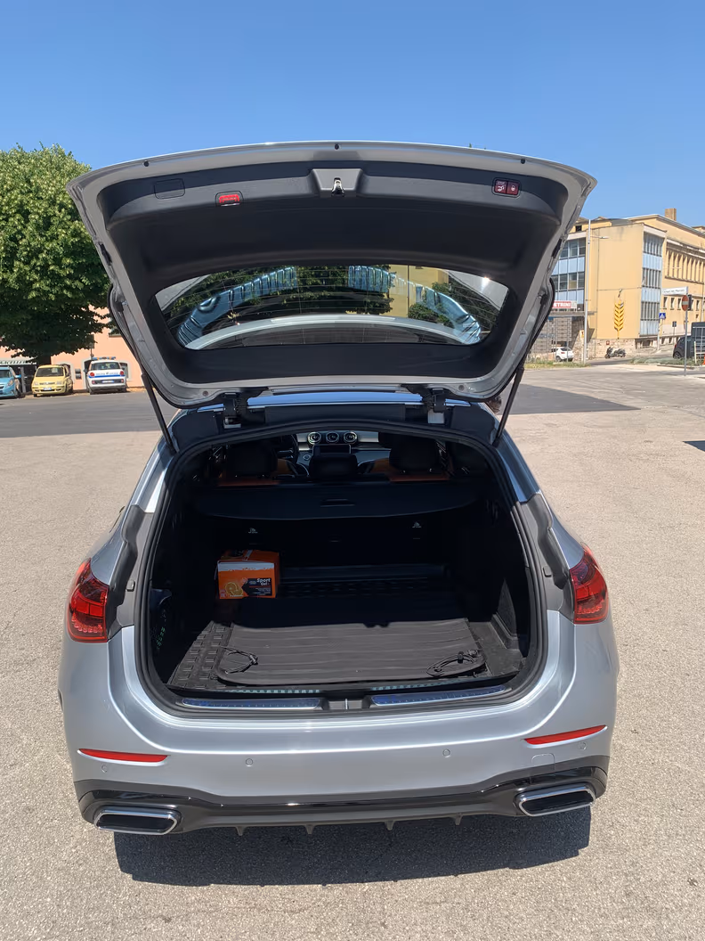 Mercedes-Benz C-Class - 49