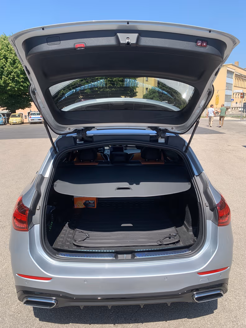 Mercedes-Benz C-Class - 50