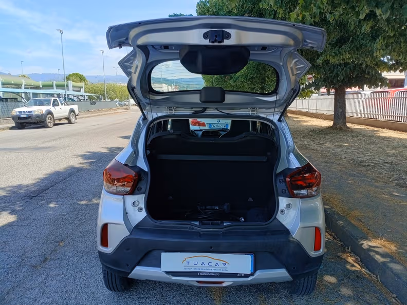 Dacia Spring - 12
