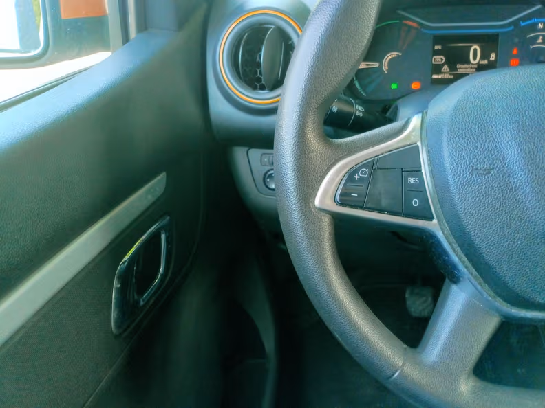 Dacia Spring - 22